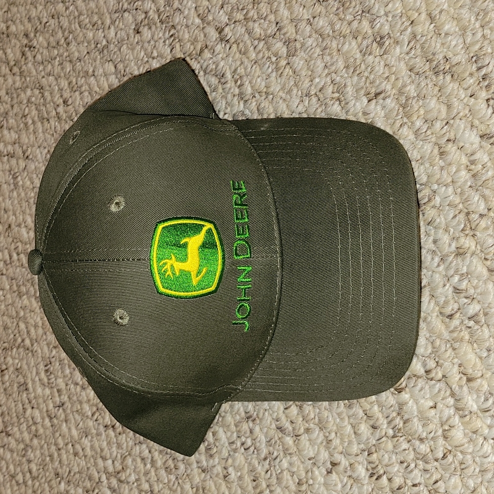 John Deere hat